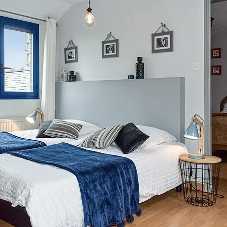 Holiday home Cozy In Trezelan-begard With Kitchen *